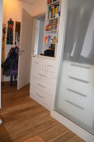 Apartamento à venda com 2 quartos, 100m² - Foto 17