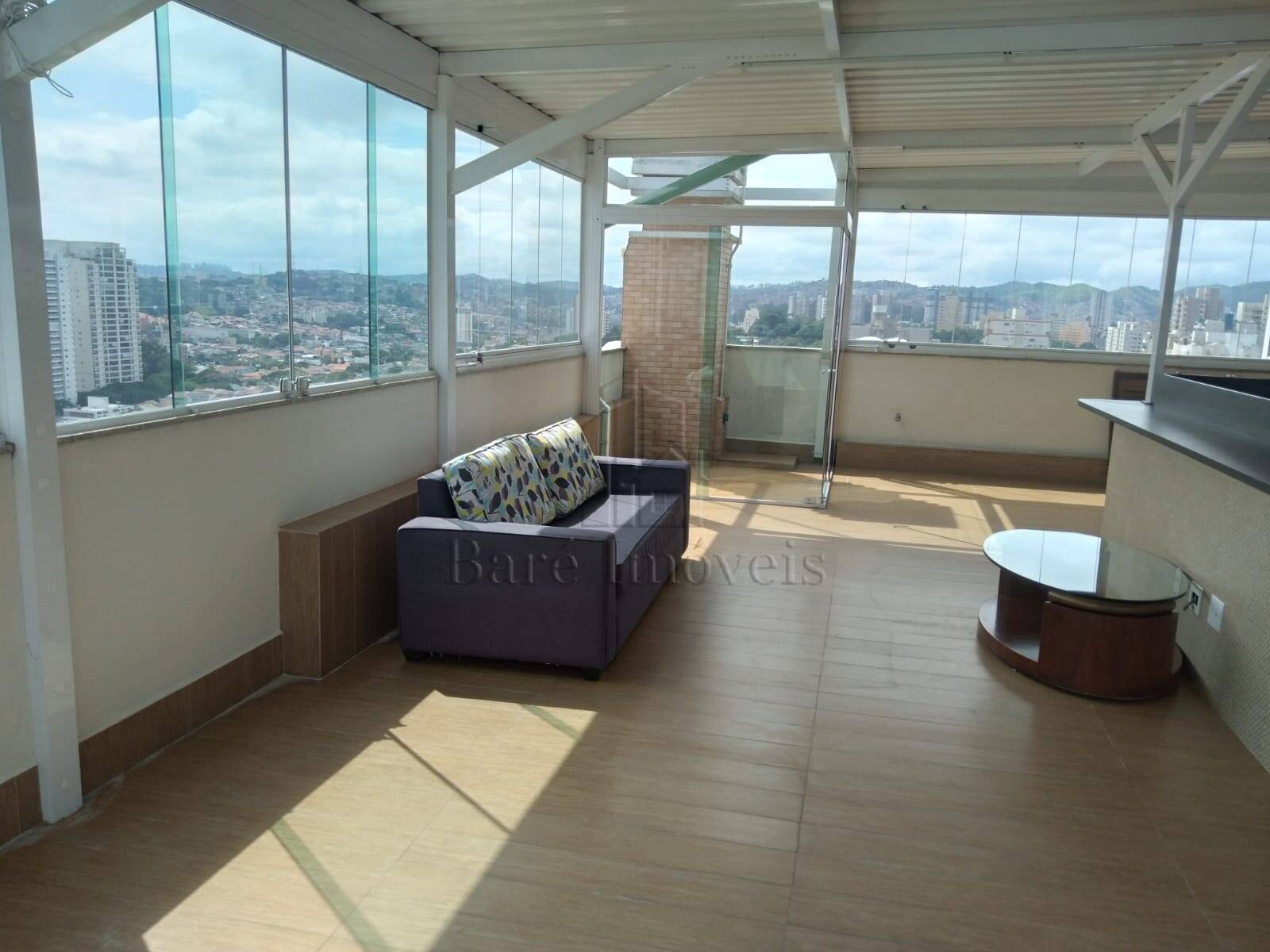 Apartamento à venda com 3 quartos, 333m² - Foto 2