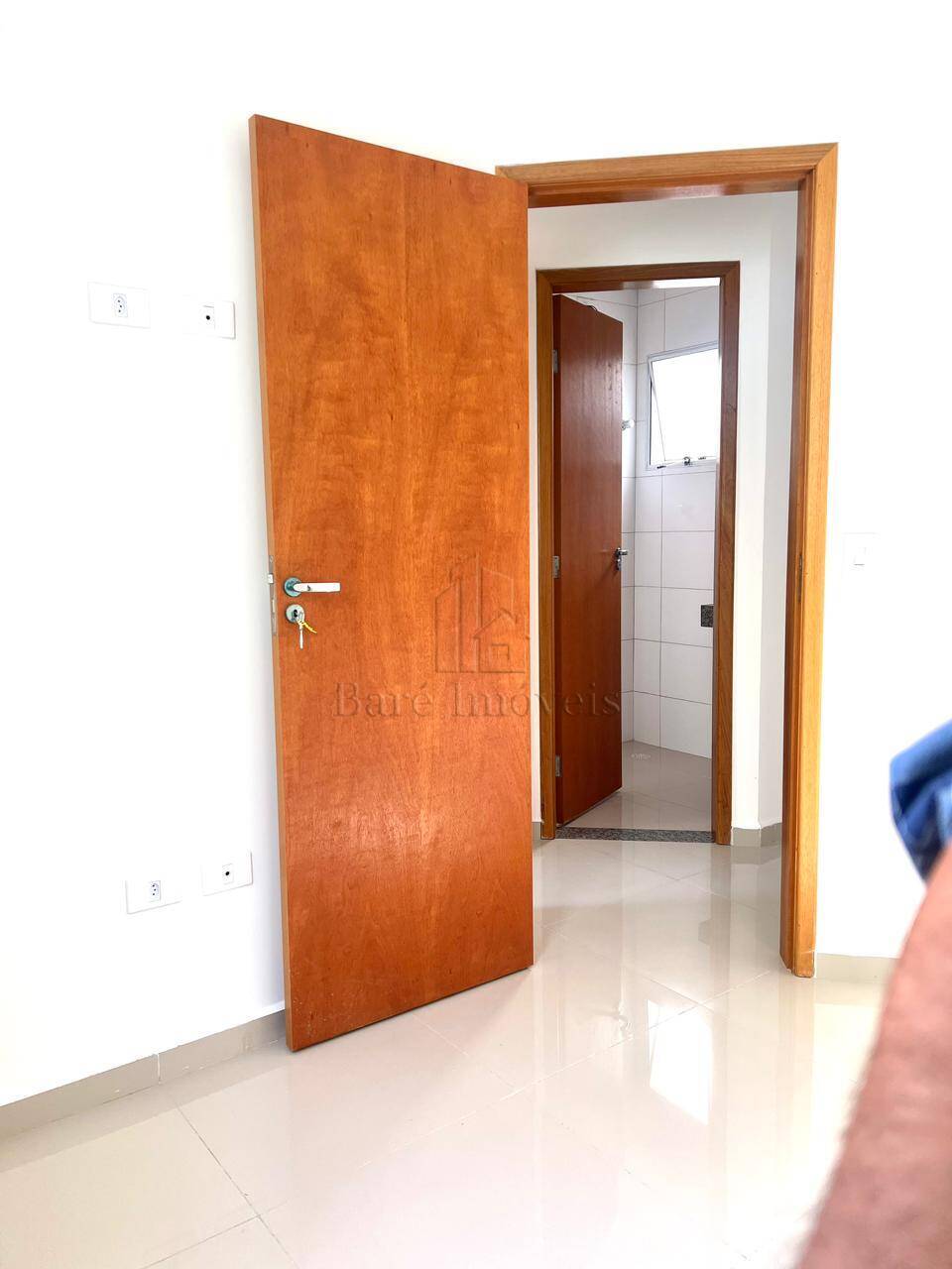 Apartamento à venda com 2 quartos, 100m² - Foto 3