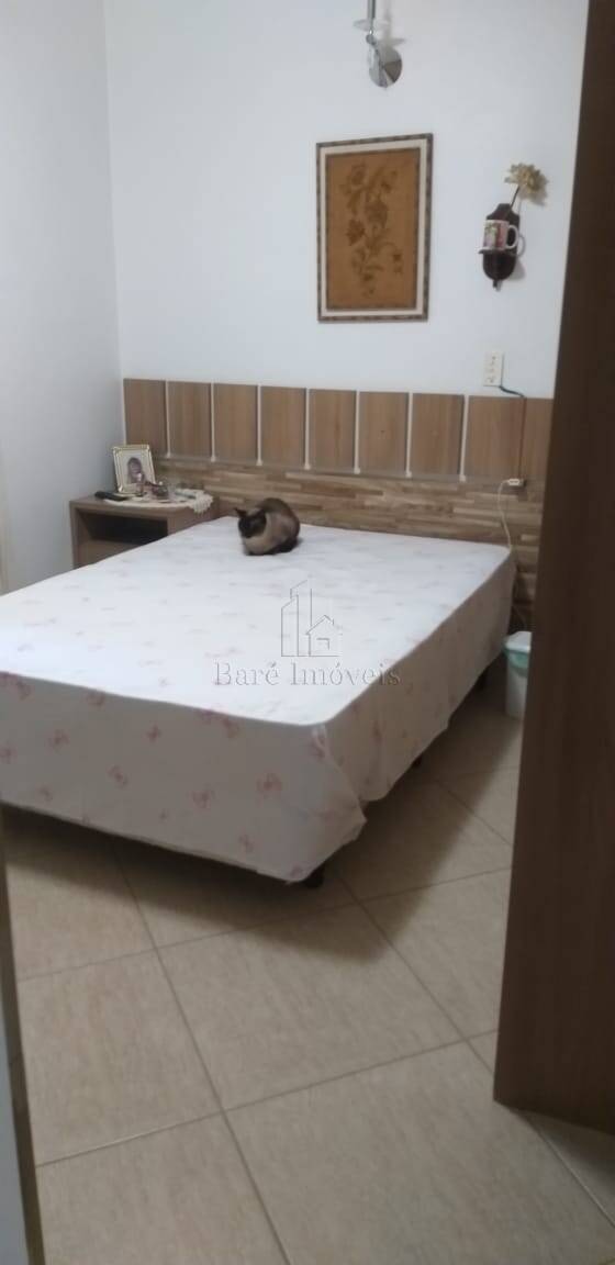 Apartamento à venda com 2 quartos, 84m² - Foto 11