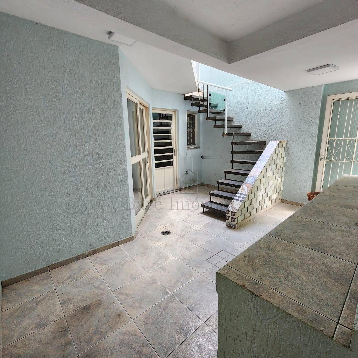 Sobrado à venda com 3 quartos, 210m² - Foto 14