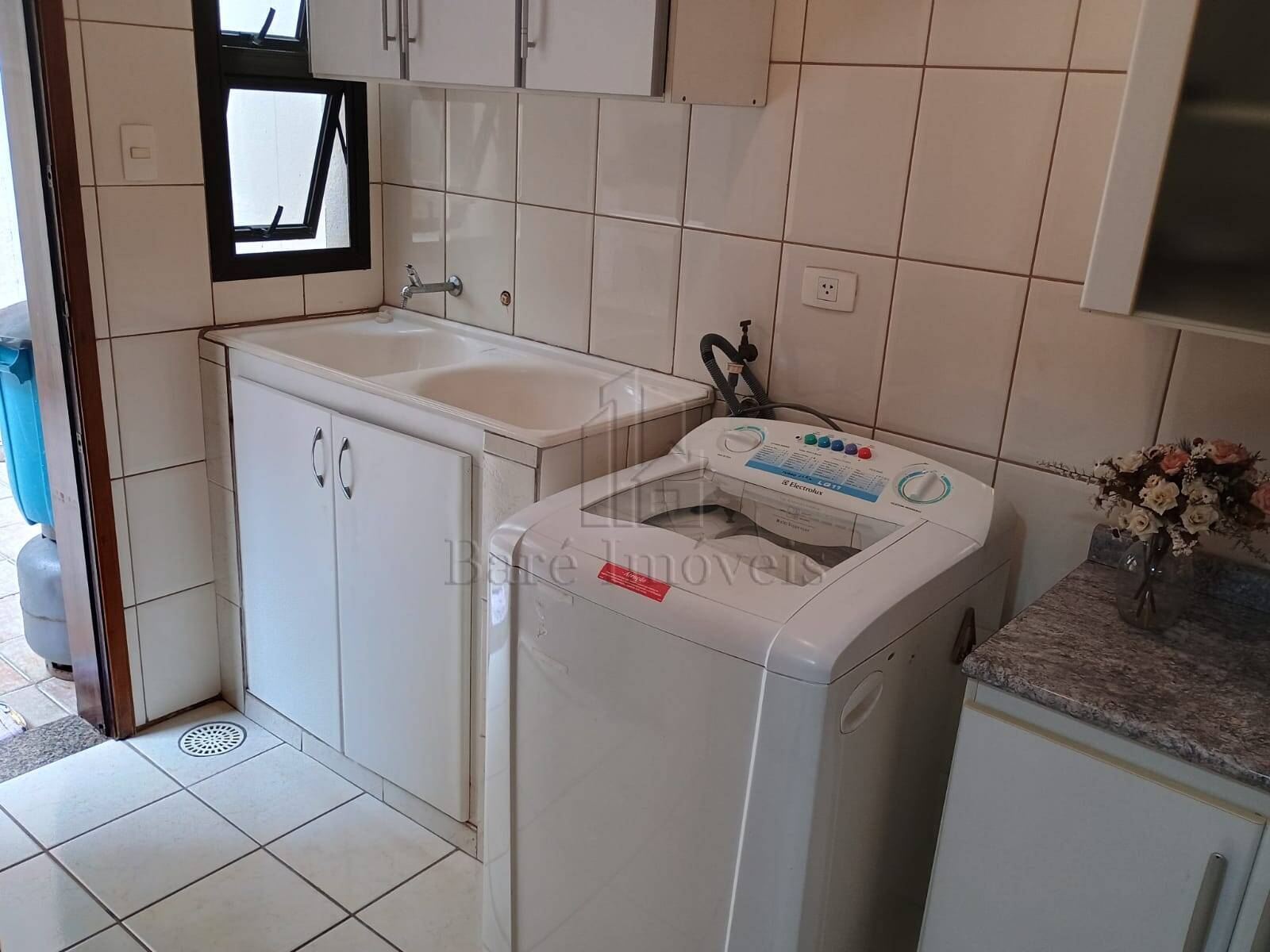 Sobrado à venda com 3 quartos, 161m² - Foto 25