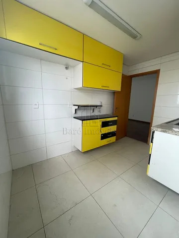 Apartamento à venda com 2 quartos, 78m² - Foto 3