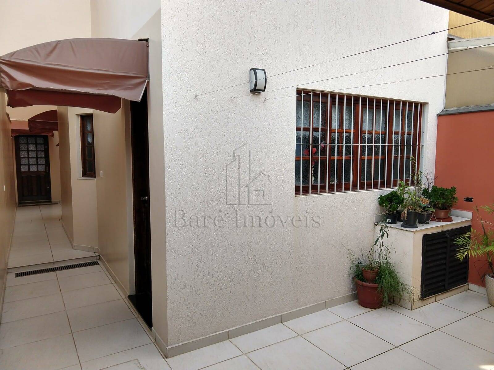 Sobrado à venda com 3 quartos, 140m² - Foto 1