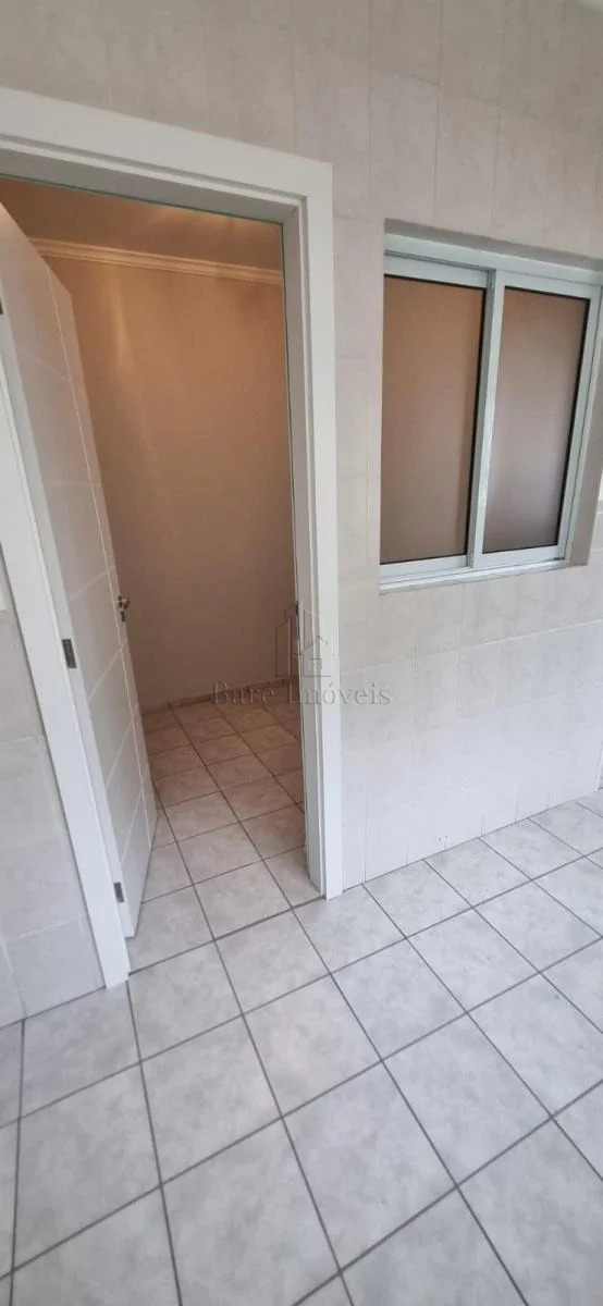 Apartamento à venda com 3 quartos, 160m² - Foto 4