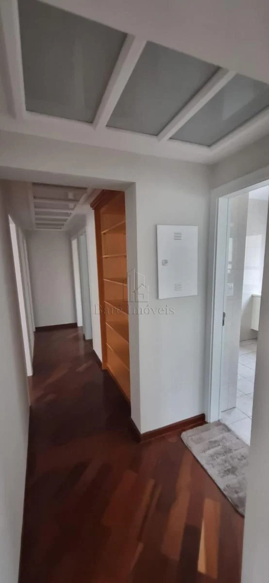 Apartamento à venda com 3 quartos, 160m² - Foto 8