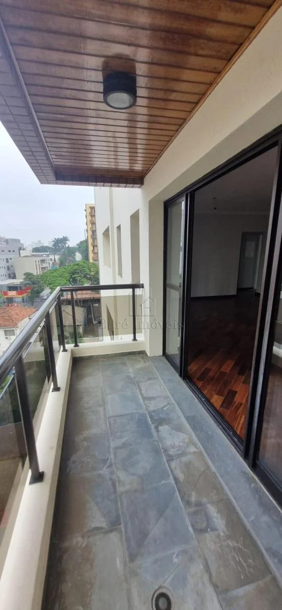 Apartamento à venda com 3 quartos, 160m² - Foto 9