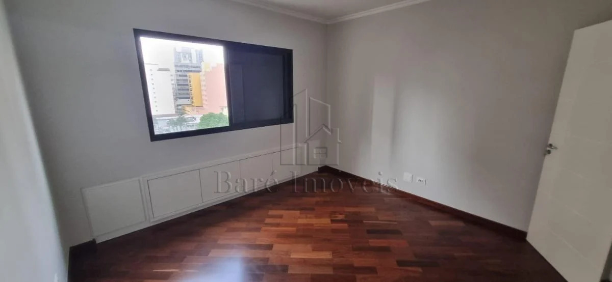 Apartamento à venda com 3 quartos, 160m² - Foto 10