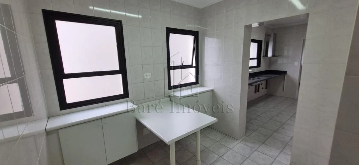 Apartamento à venda com 3 quartos, 160m² - Foto 15