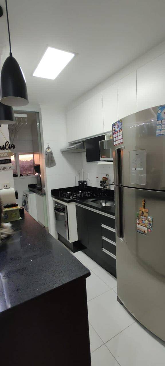 Apartamento à venda com 2 quartos, 55m² - Foto 10