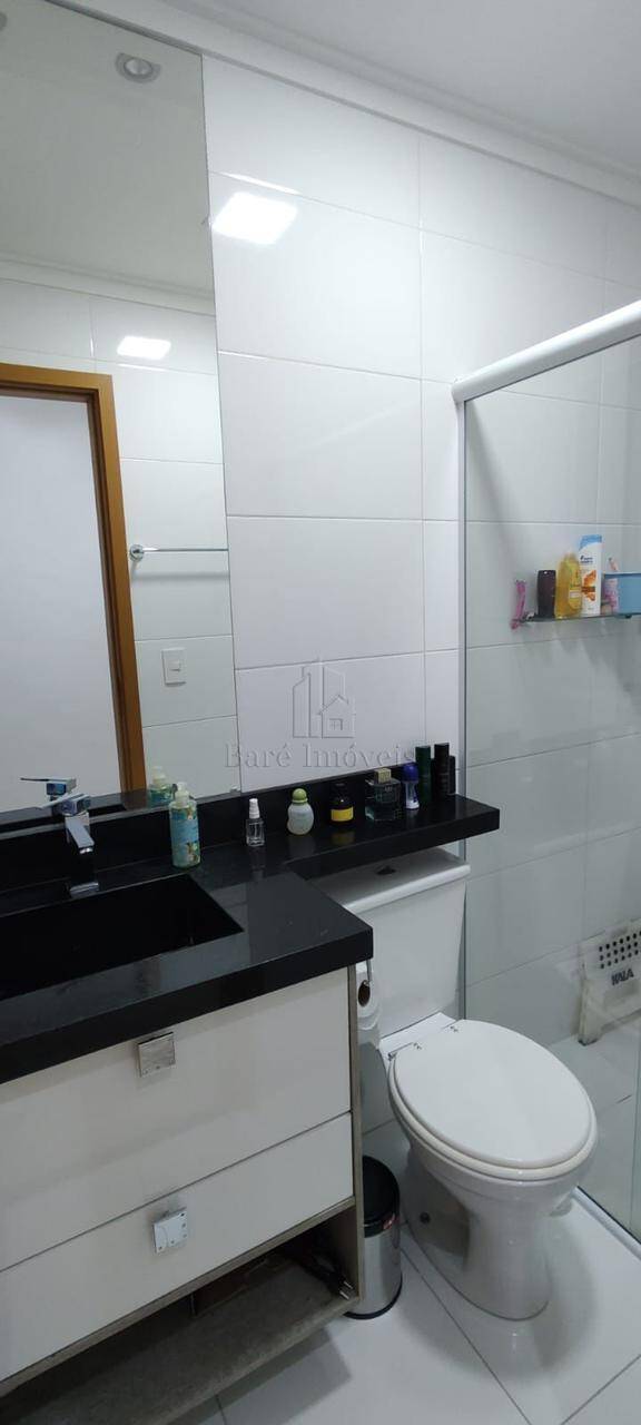 Apartamento à venda com 2 quartos, 55m² - Foto 11