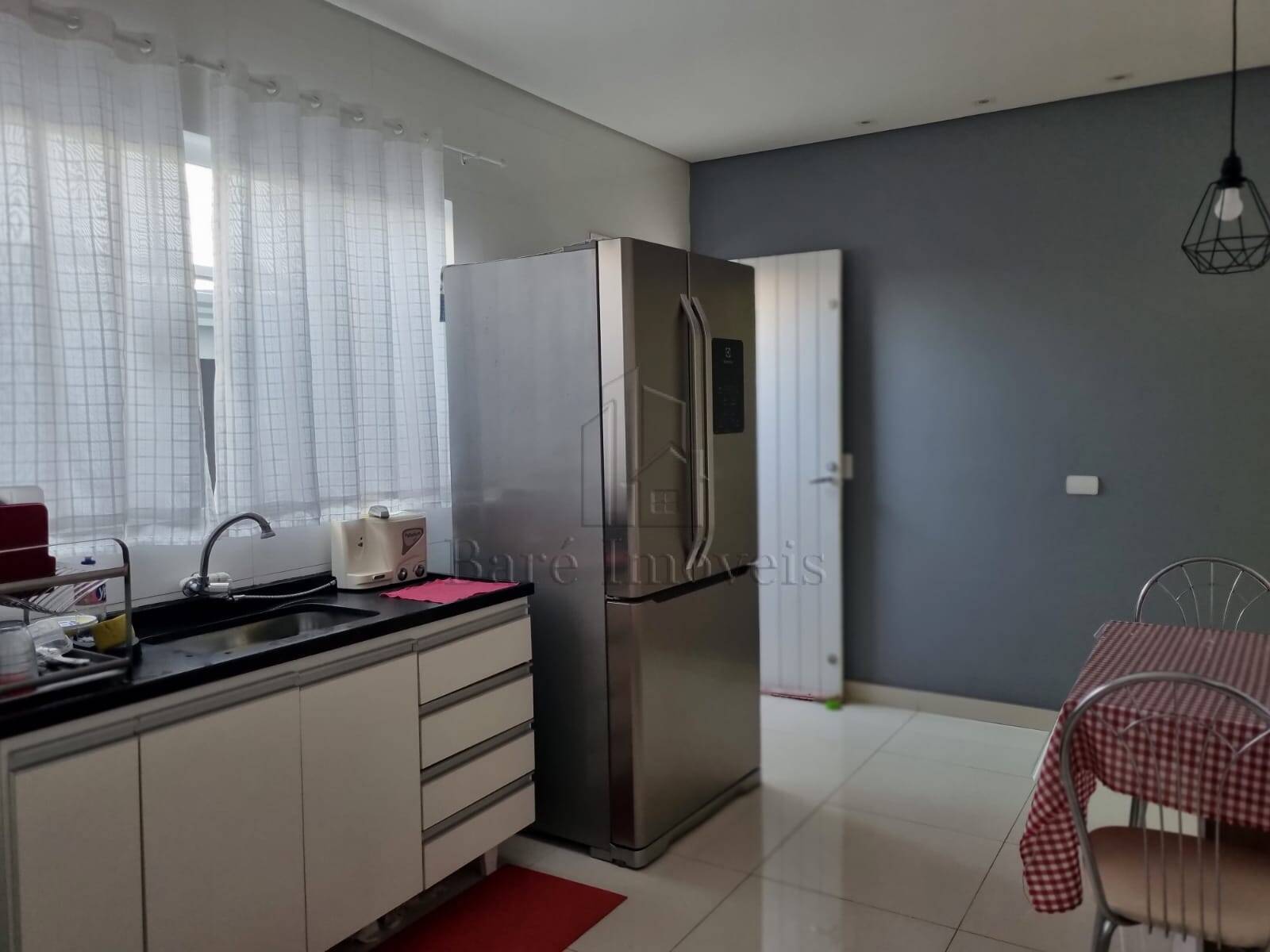 Sobrado à venda com 4 quartos, 273m² - Foto 2