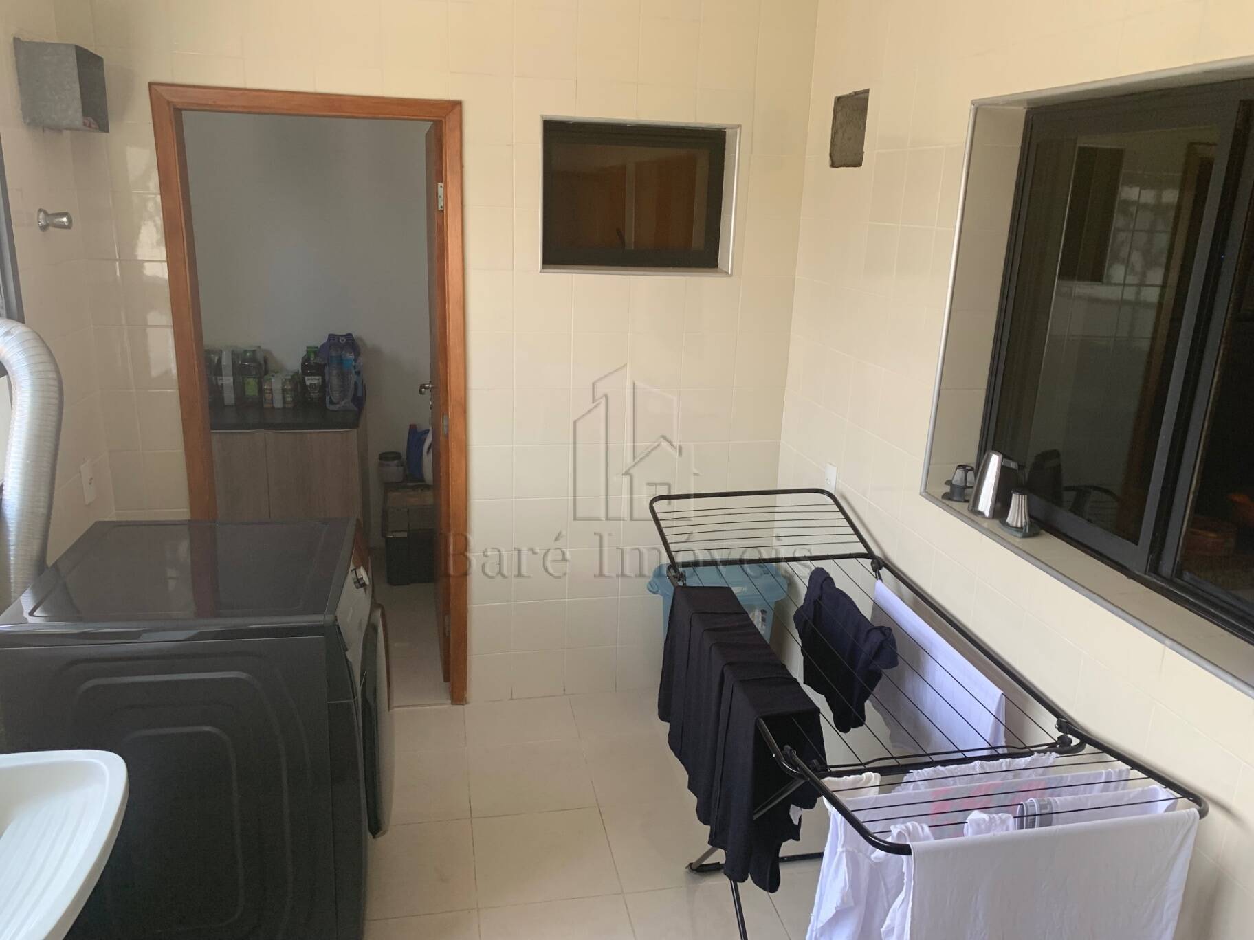 Apartamento à venda com 4 quartos, 188m² - Foto 3