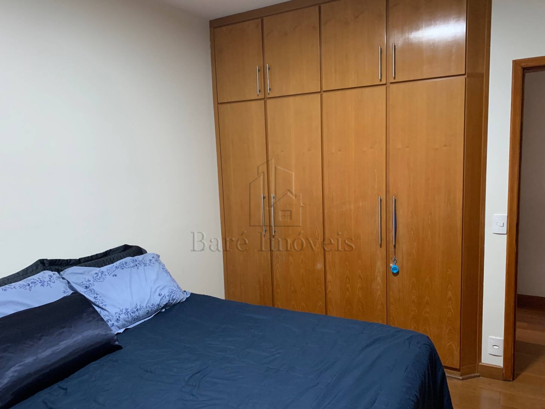 Apartamento à venda com 4 quartos, 188m² - Foto 9