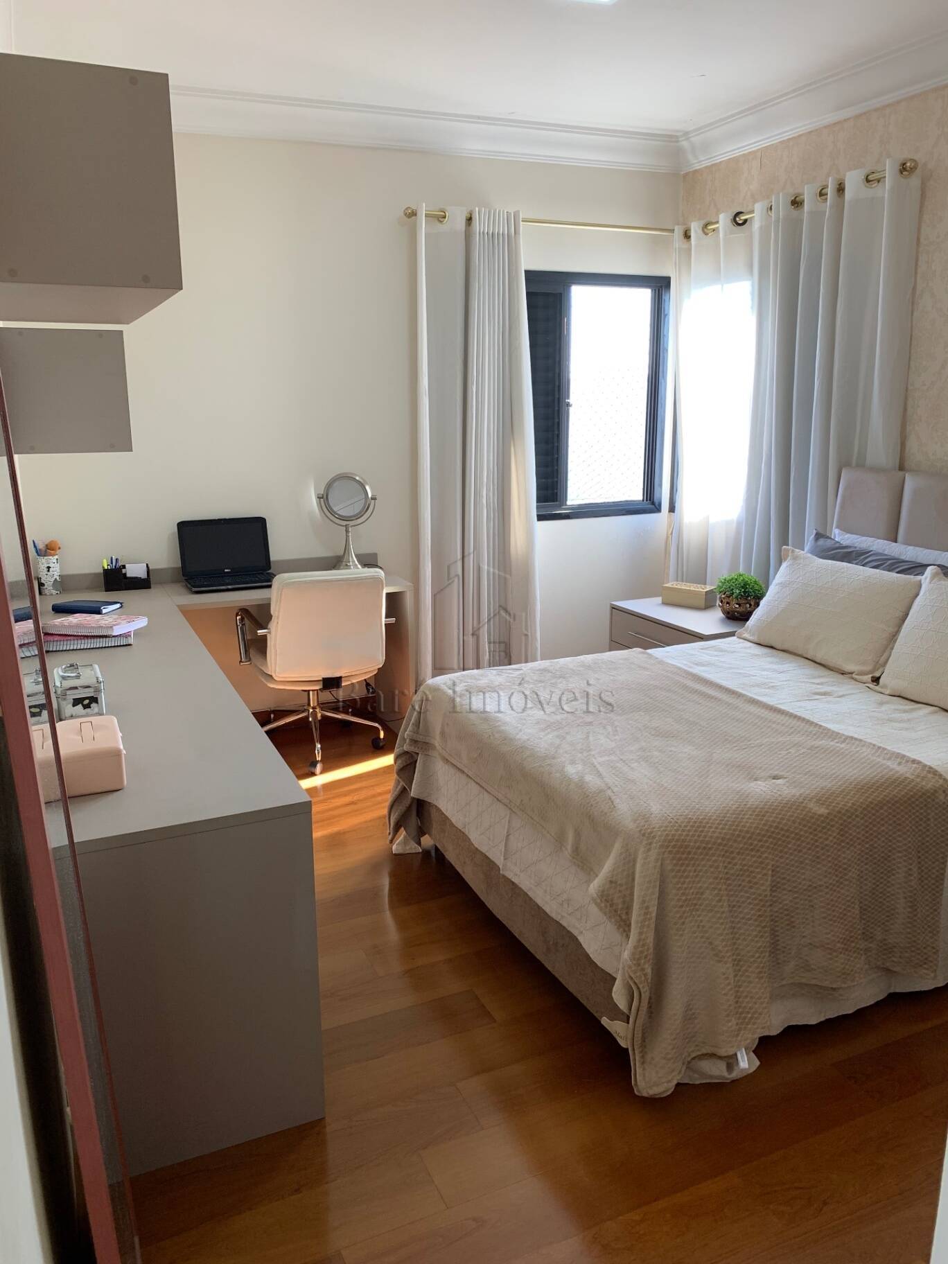 Apartamento à venda com 4 quartos, 188m² - Foto 11