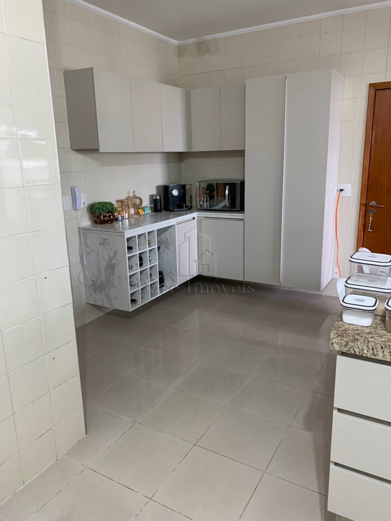 Apartamento à venda com 4 quartos, 188m² - Foto 23