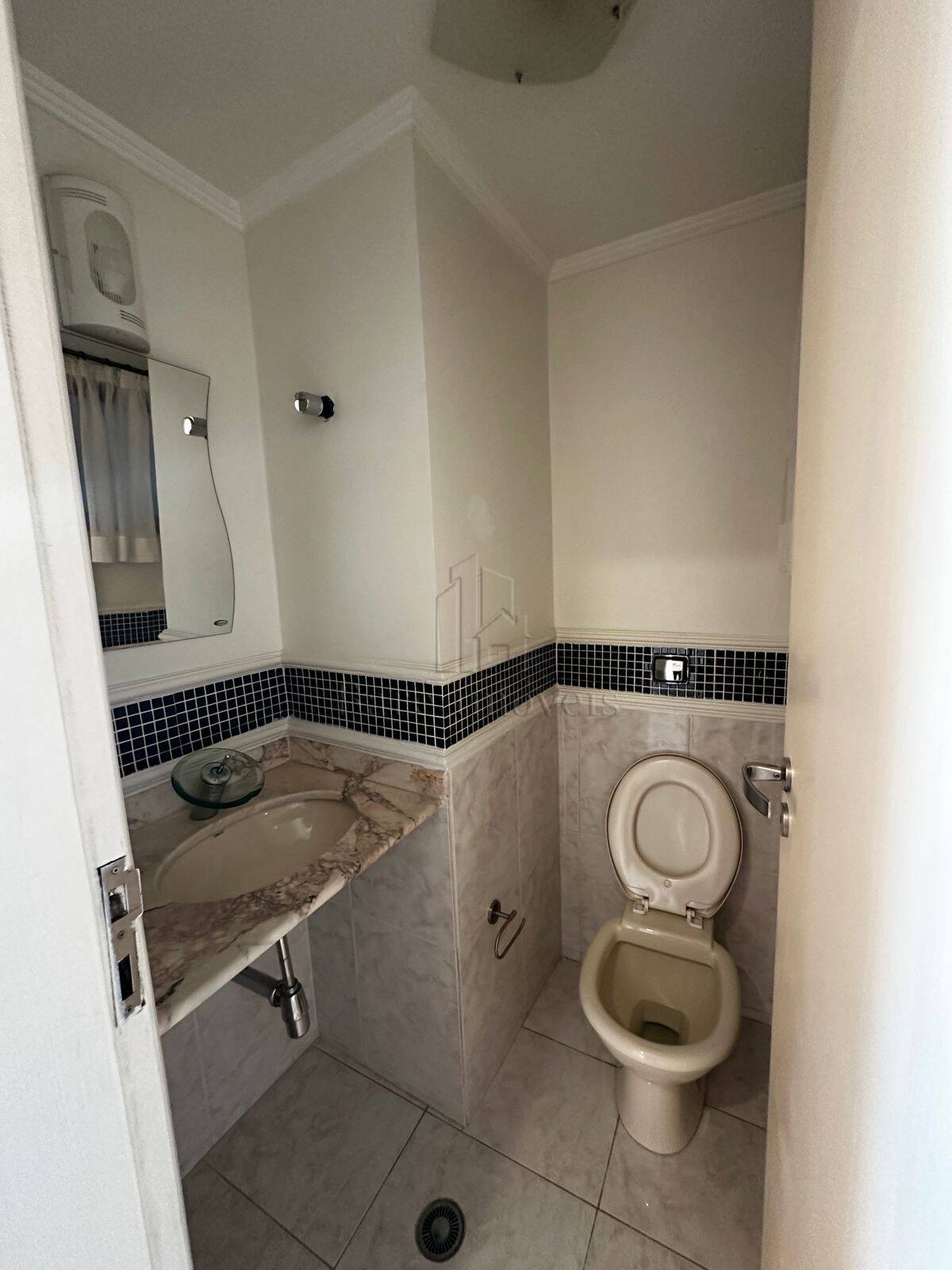 Apartamento à venda com 3 quartos, 188m² - Foto 15