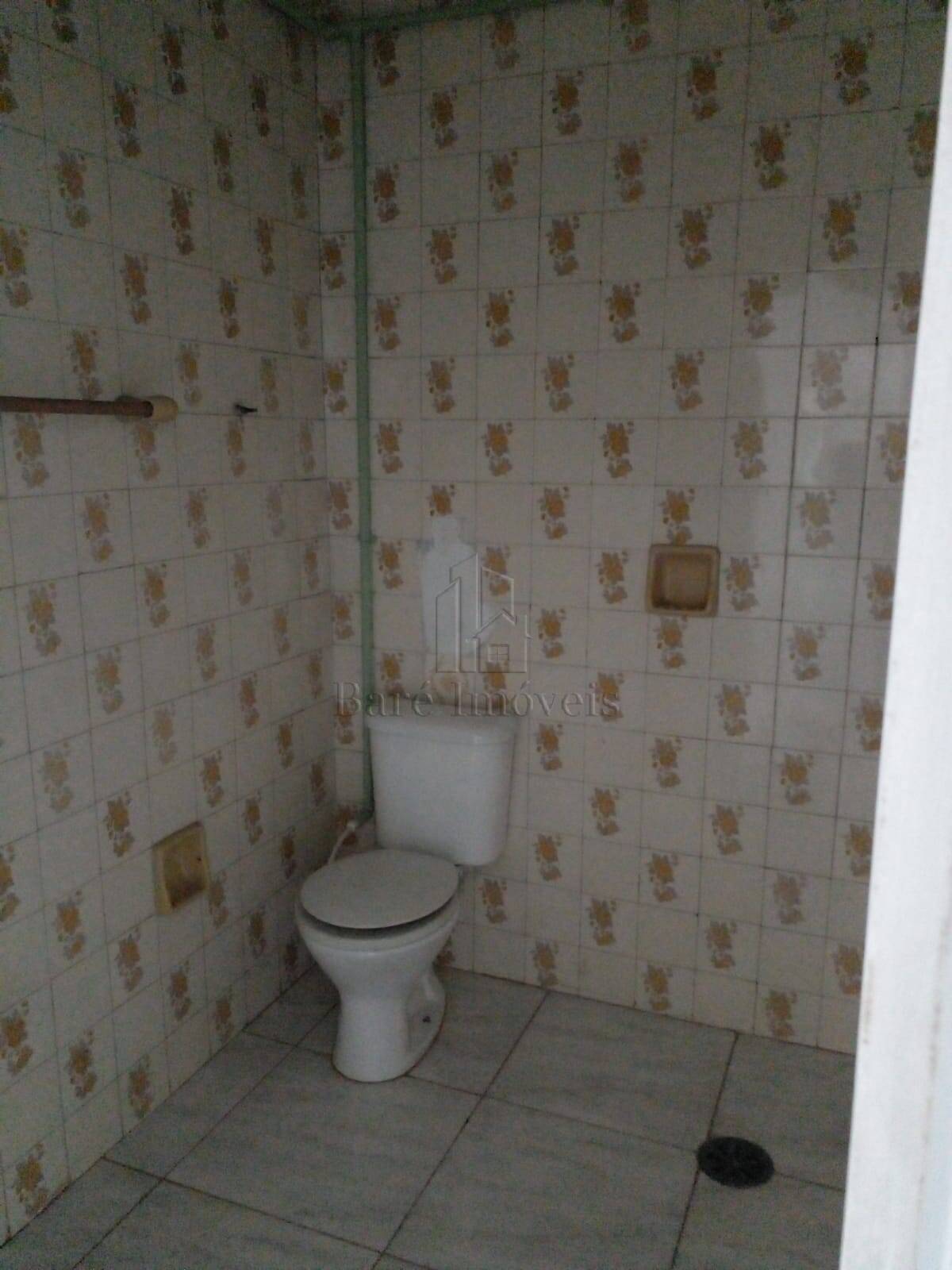 Apartamento para alugar com 2 quartos, 80m² - Foto 4