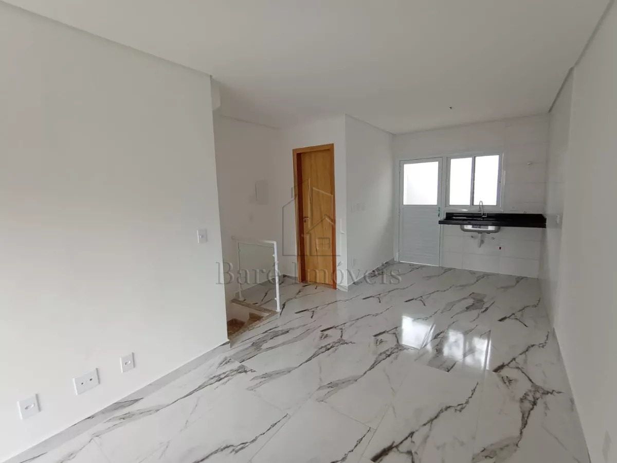 Sobrado à venda com 3 quartos, 120m² - Foto 1