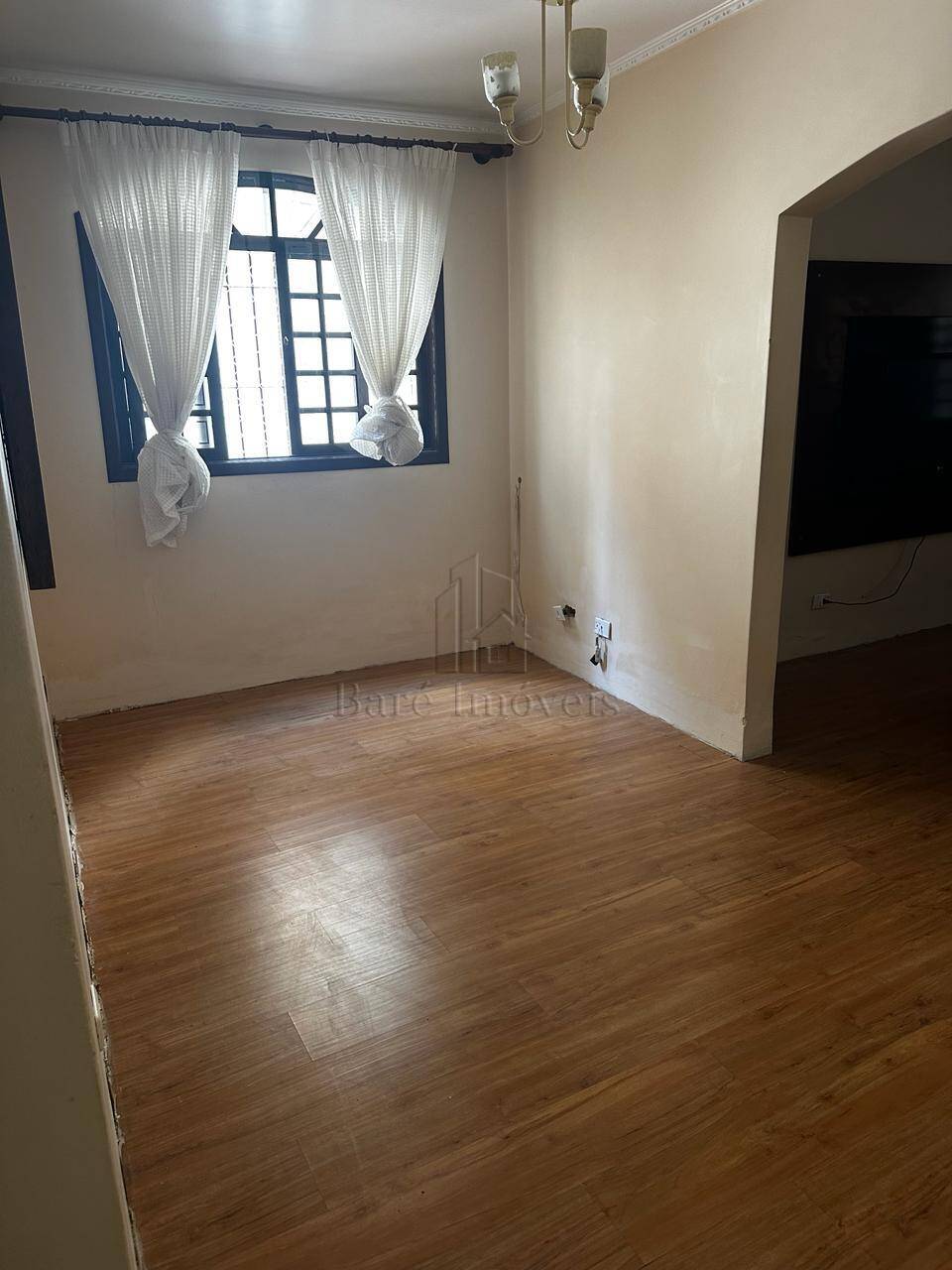 Casa à venda com 3 quartos, 310m² - Foto 5