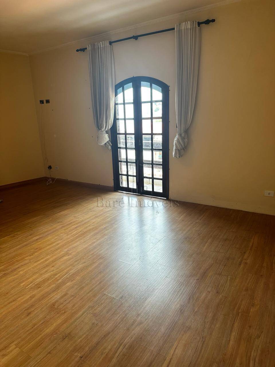 Casa à venda com 3 quartos, 310m² - Foto 15