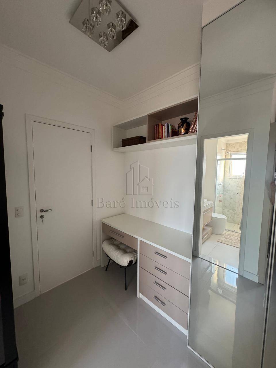 Apartamento à venda com 2 quartos, 77m² - Foto 11