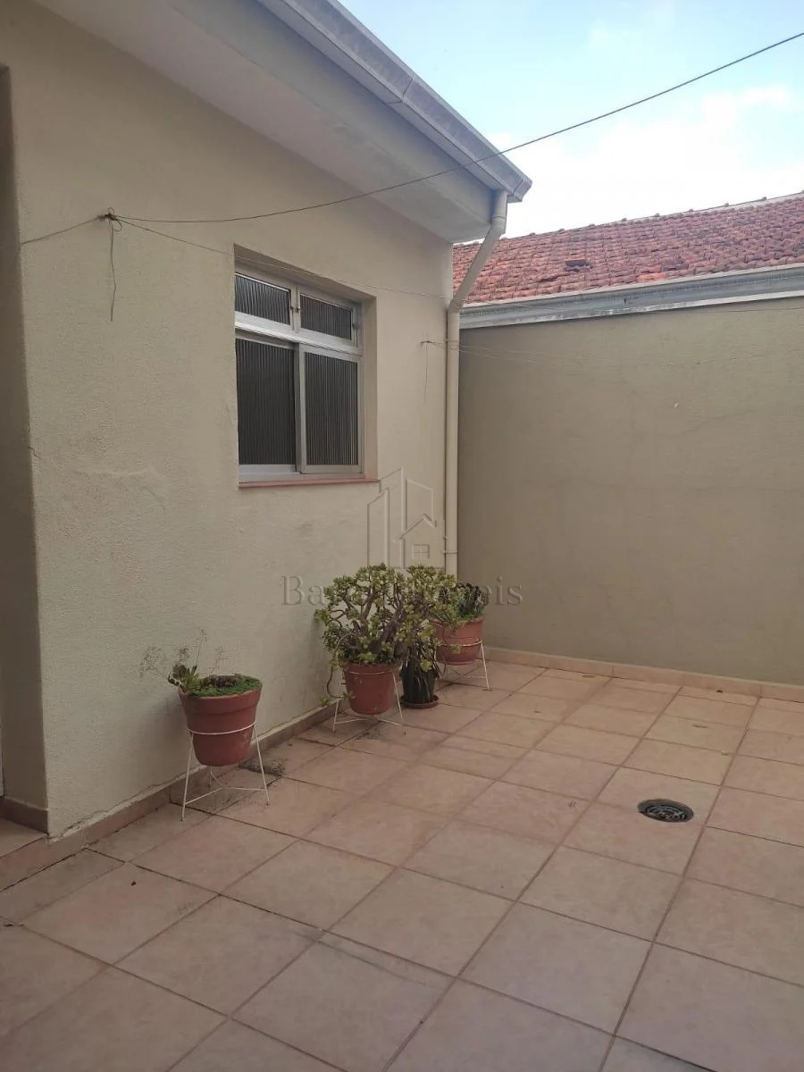 Sobrado à venda com 2 quartos, 121m² - Foto 1