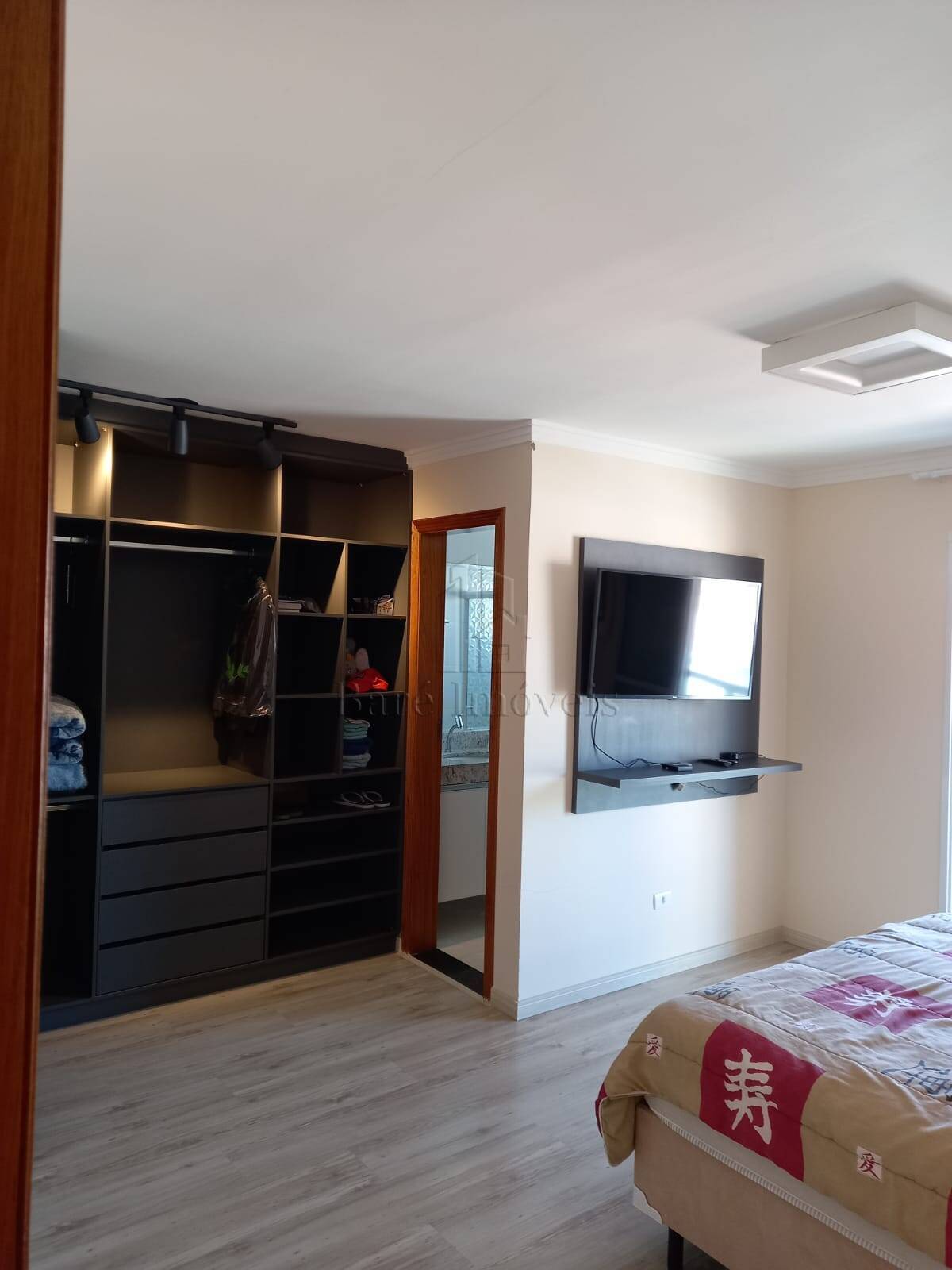 Sobrado à venda com 3 quartos, 240m² - Foto 29