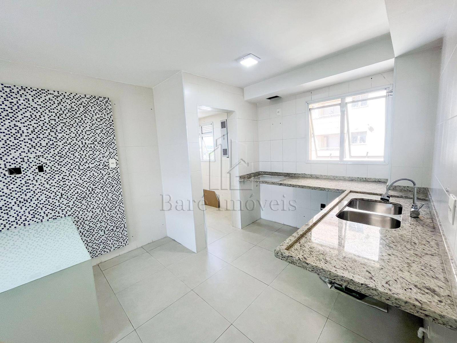 Apartamento à venda com 3 quartos, 128m² - Foto 28