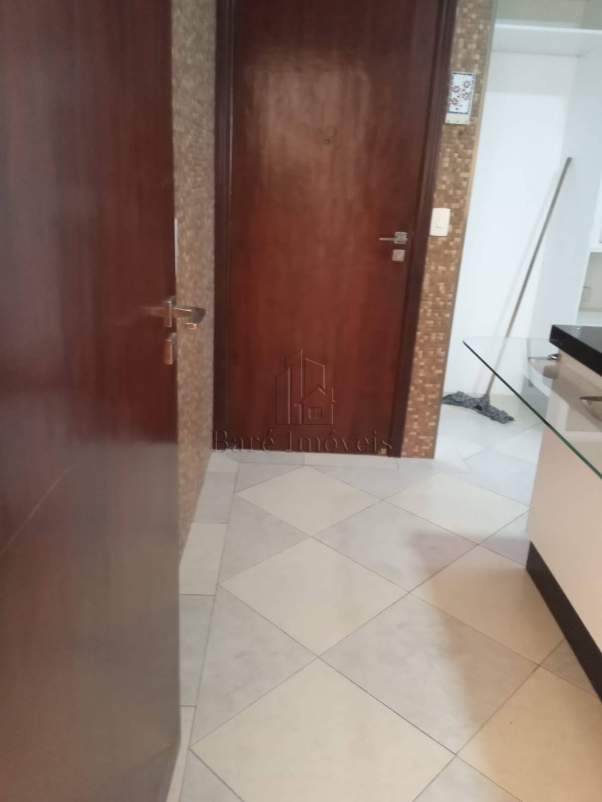 Apartamento à venda com 3 quartos, 127m² - Foto 3