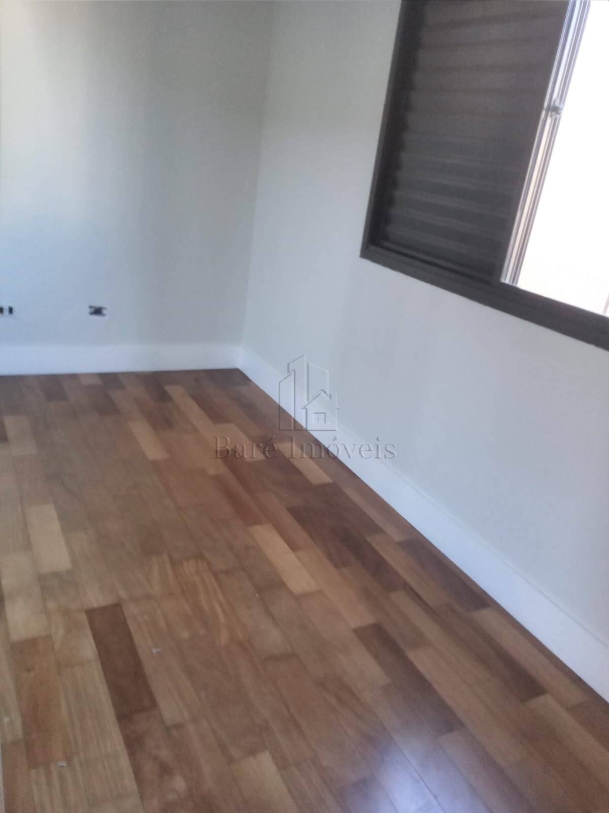 Apartamento à venda com 3 quartos, 127m² - Foto 11