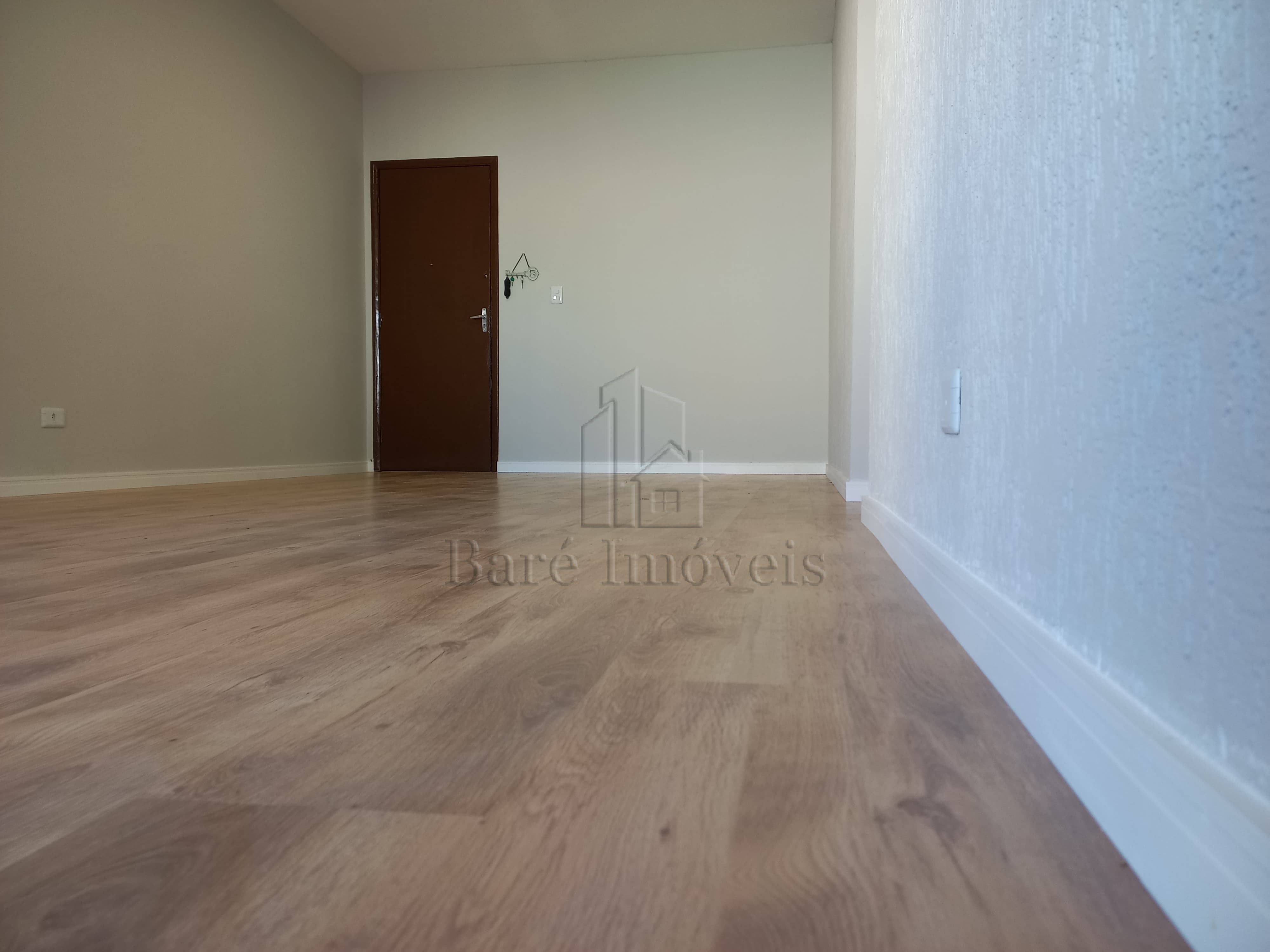 Apartamento à venda com 2 quartos, 70m² - Foto 8