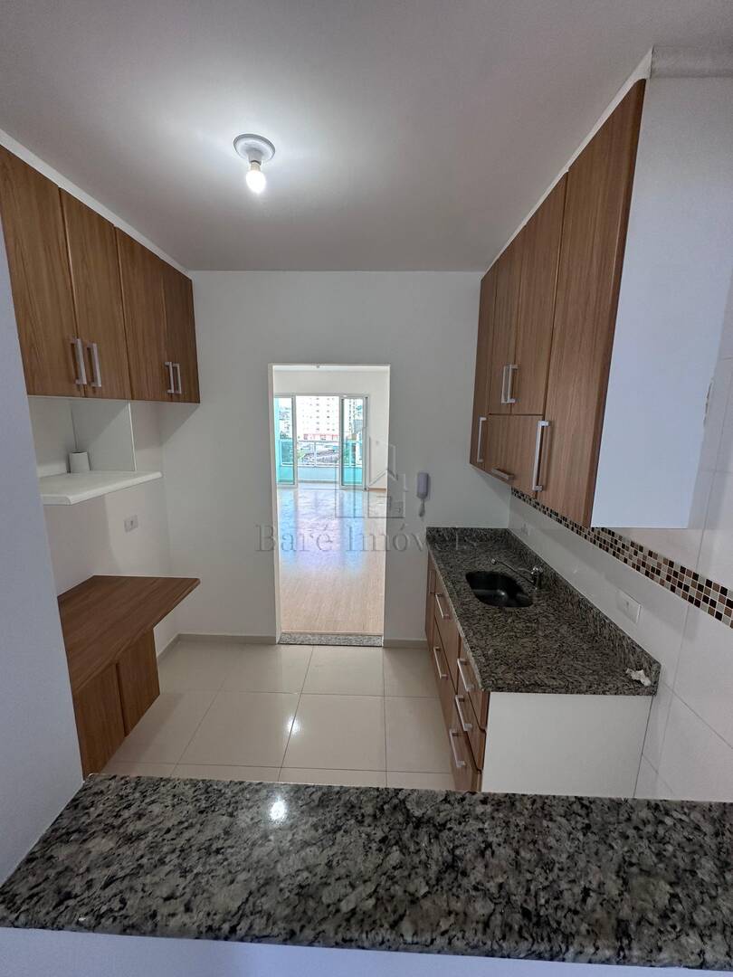 Apartamento à venda com 2 quartos, 75m² - Foto 6