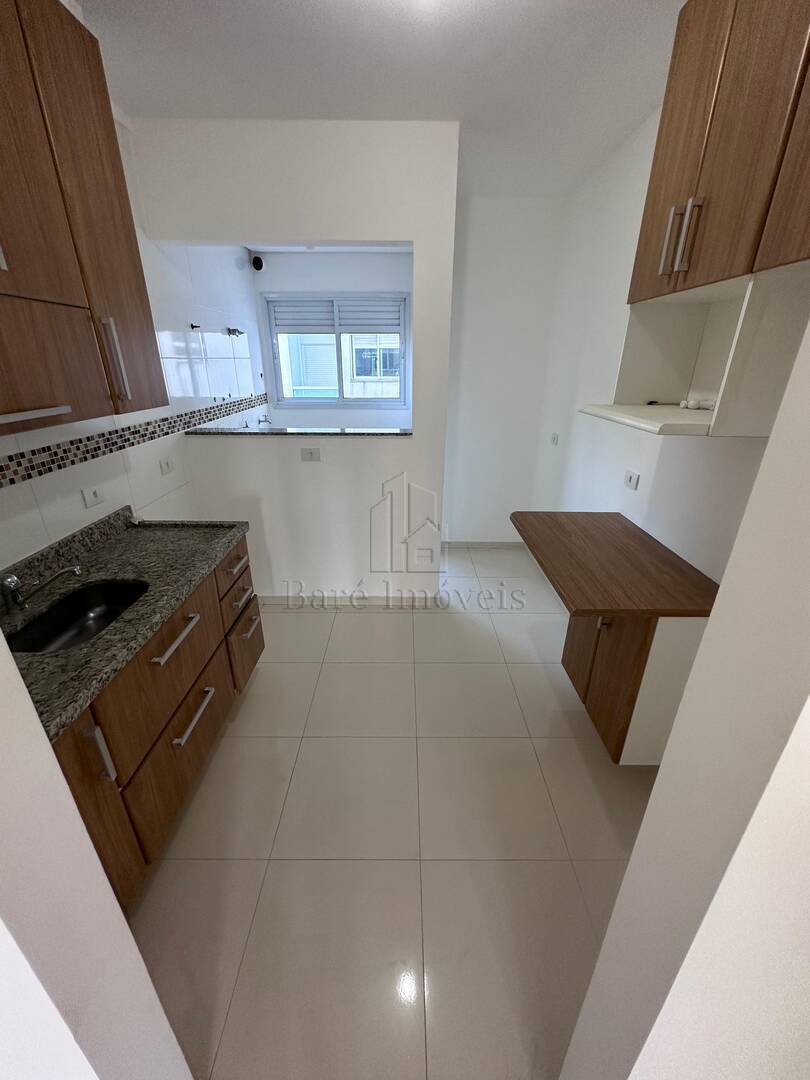 Apartamento à venda com 2 quartos, 75m² - Foto 10