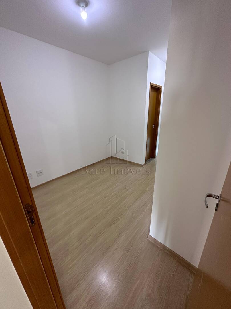 Apartamento à venda com 2 quartos, 75m² - Foto 12