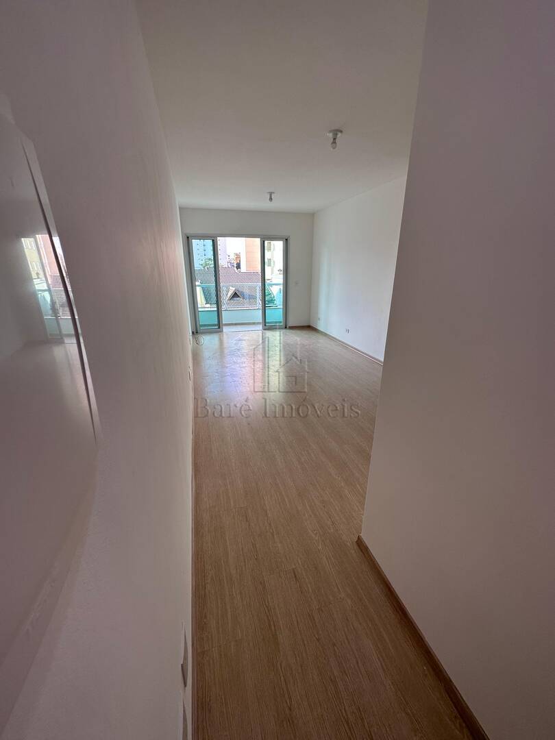 Apartamento à venda com 2 quartos, 75m² - Foto 27