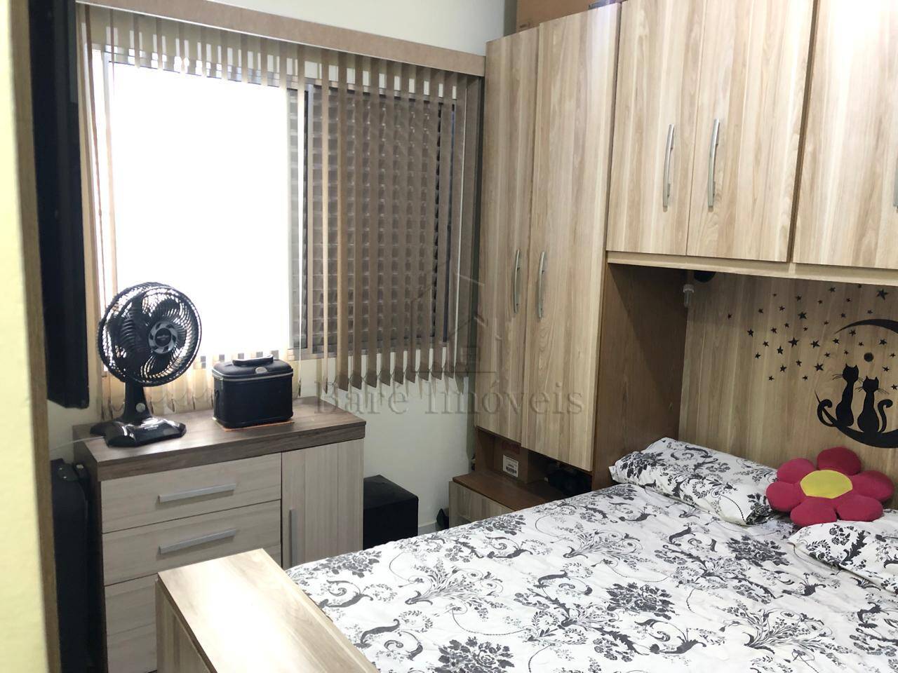 Apartamento à venda com 2 quartos, 70m² - Foto 13