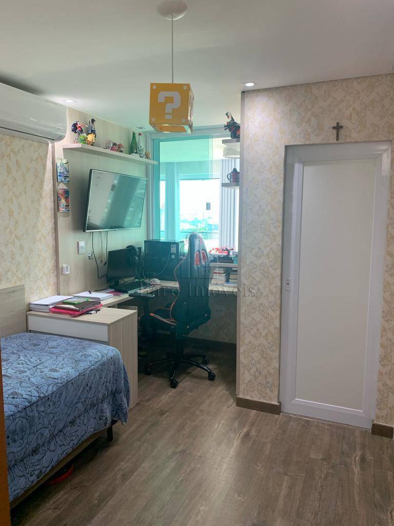 Apartamento à venda com 3 quartos, 150m² - Foto 12