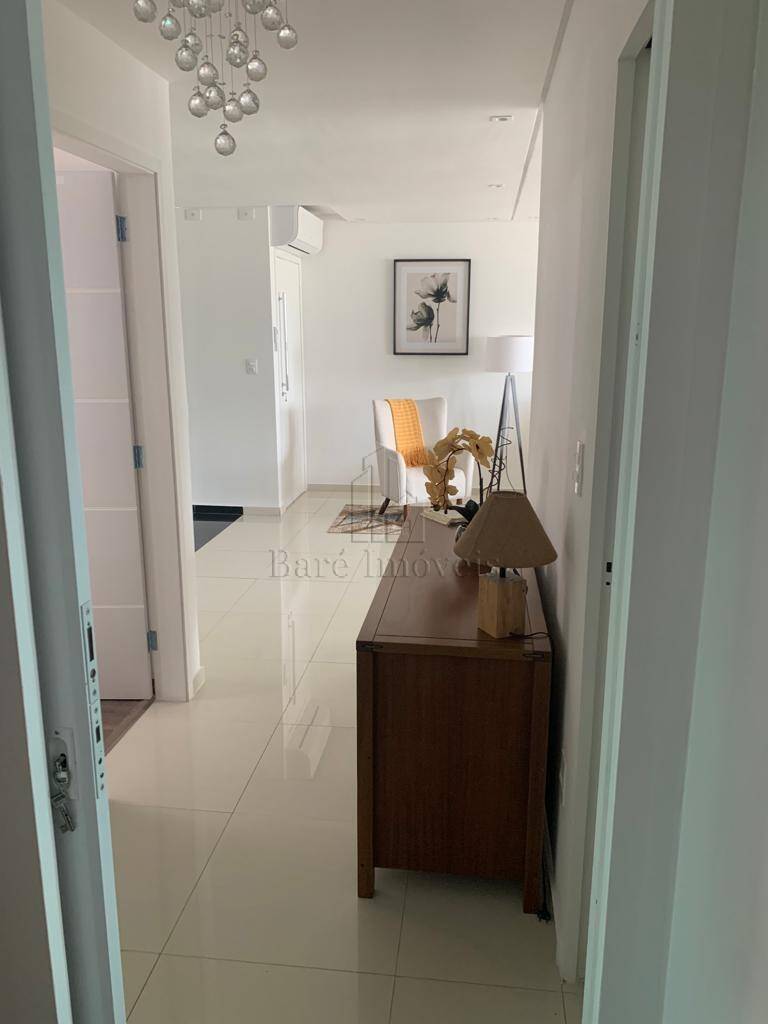 Apartamento à venda com 3 quartos, 150m² - Foto 19