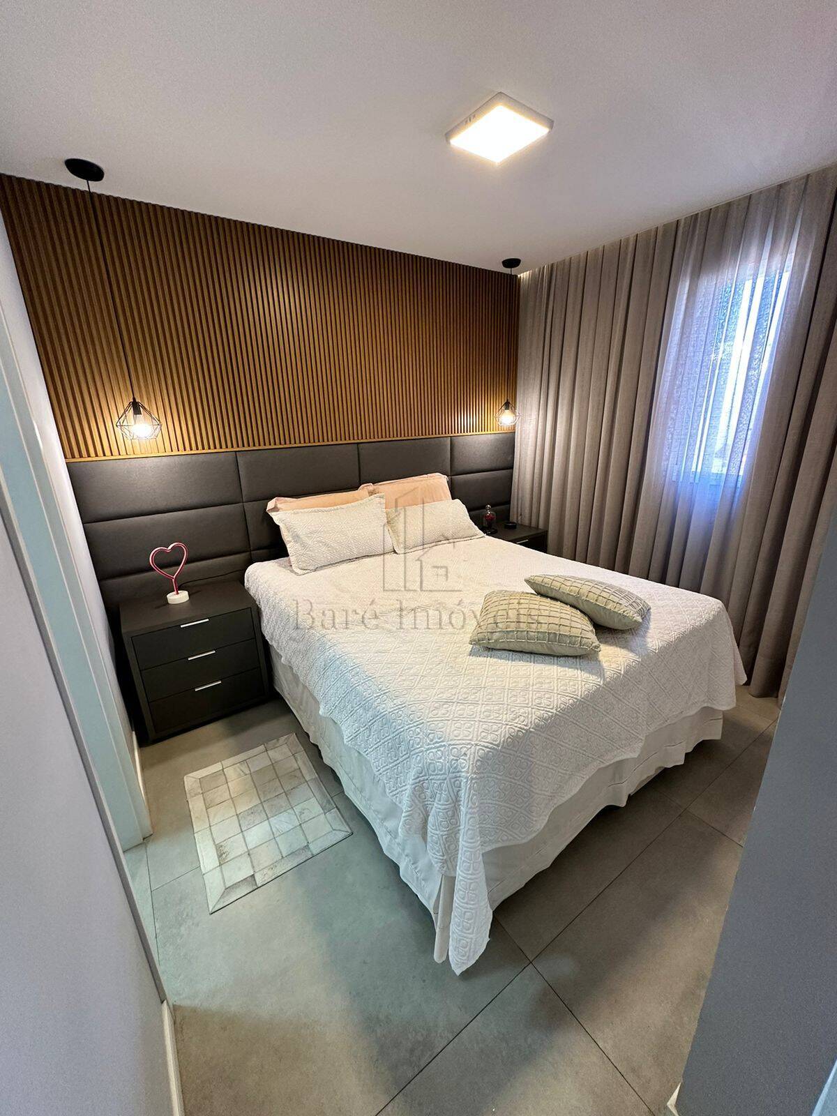 Apartamento à venda com 3 quartos, 61m² - Foto 11