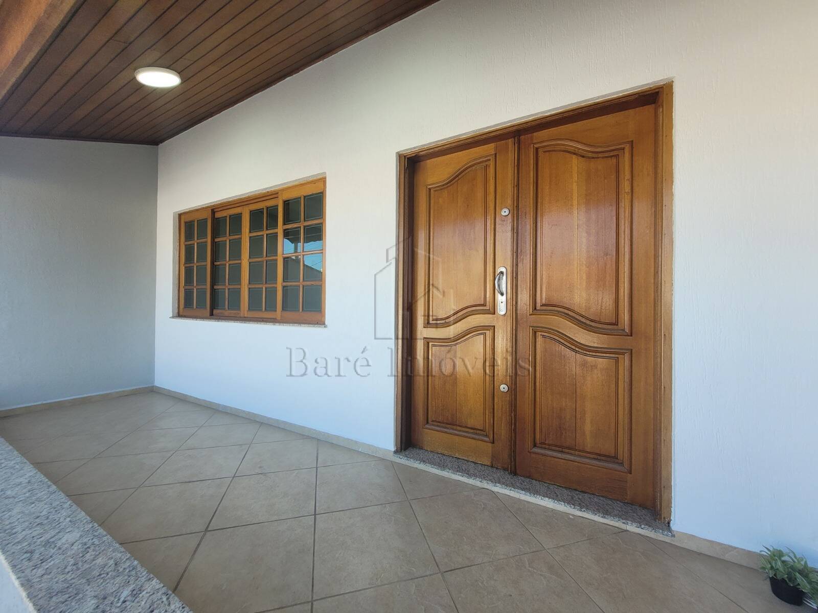 Sobrado à venda com 3 quartos, 235m² - Foto 2