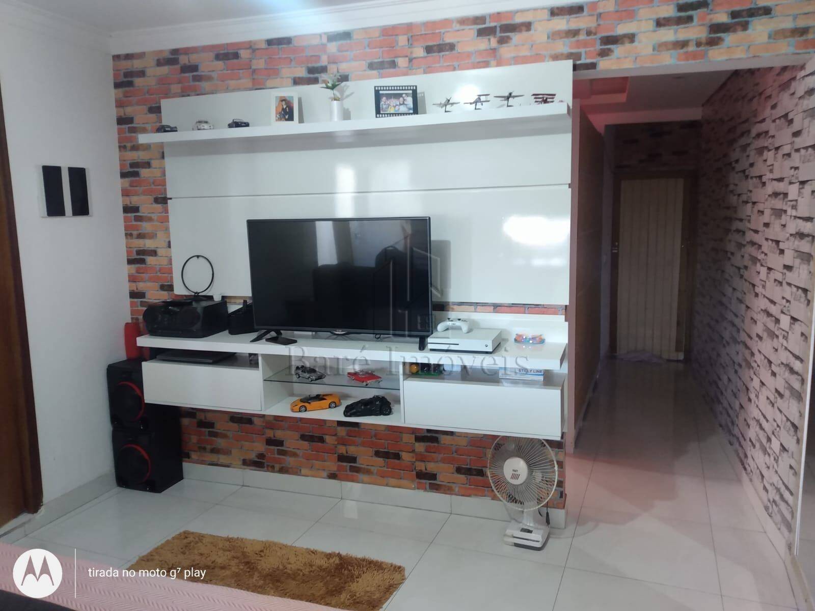 Sobrado à venda com 2 quartos, 210m² - Foto 1