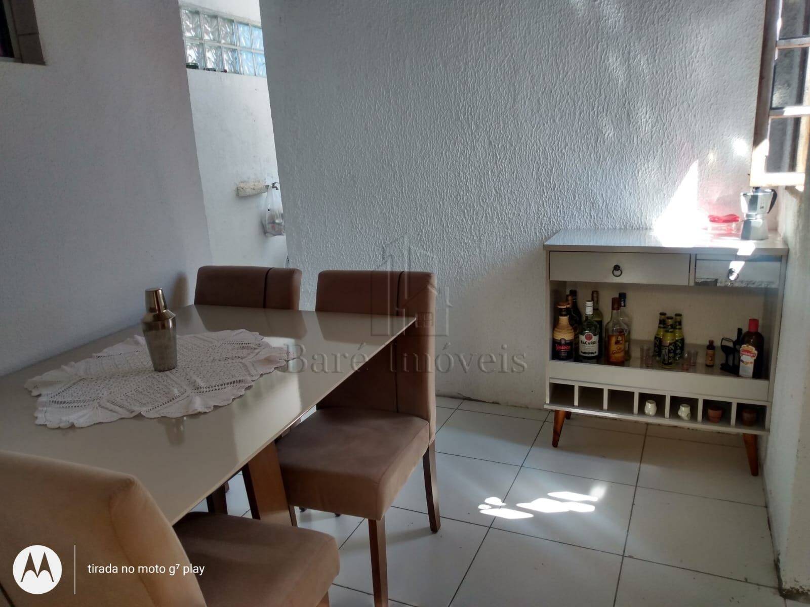 Sobrado à venda com 2 quartos, 210m² - Foto 4