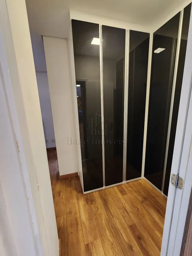 Apartamento para alugar com 2 quartos, 70m² - Foto 11