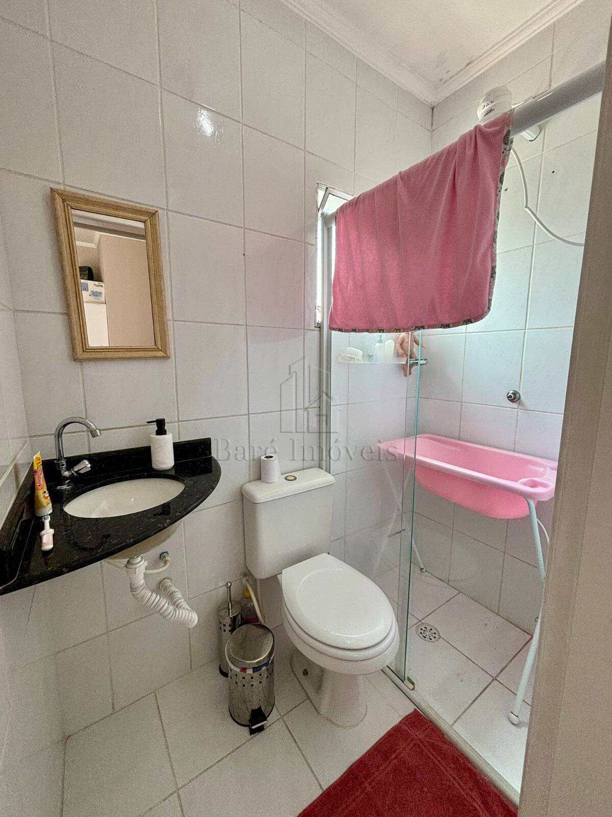 Casa à venda com 4 quartos, 180m² - Foto 20