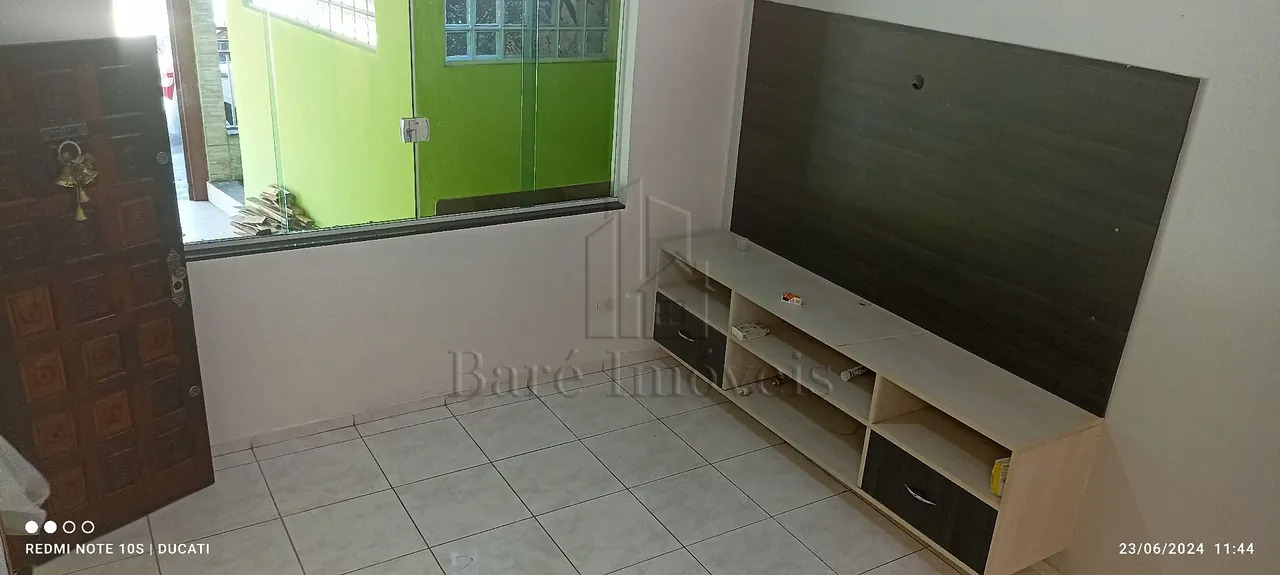 Sobrado à venda com 3 quartos, 174m² - Foto 1