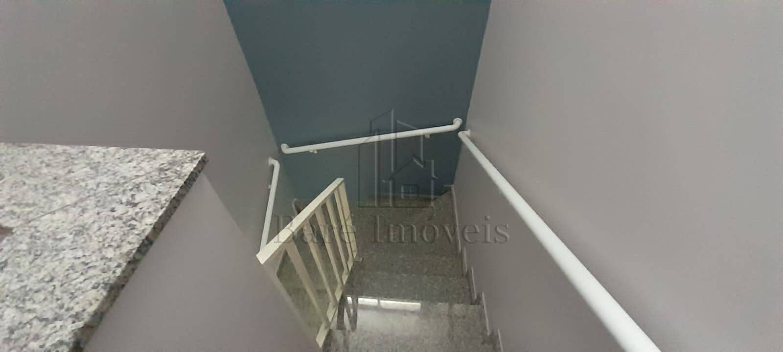 Sobrado à venda com 3 quartos, 203m² - Foto 2