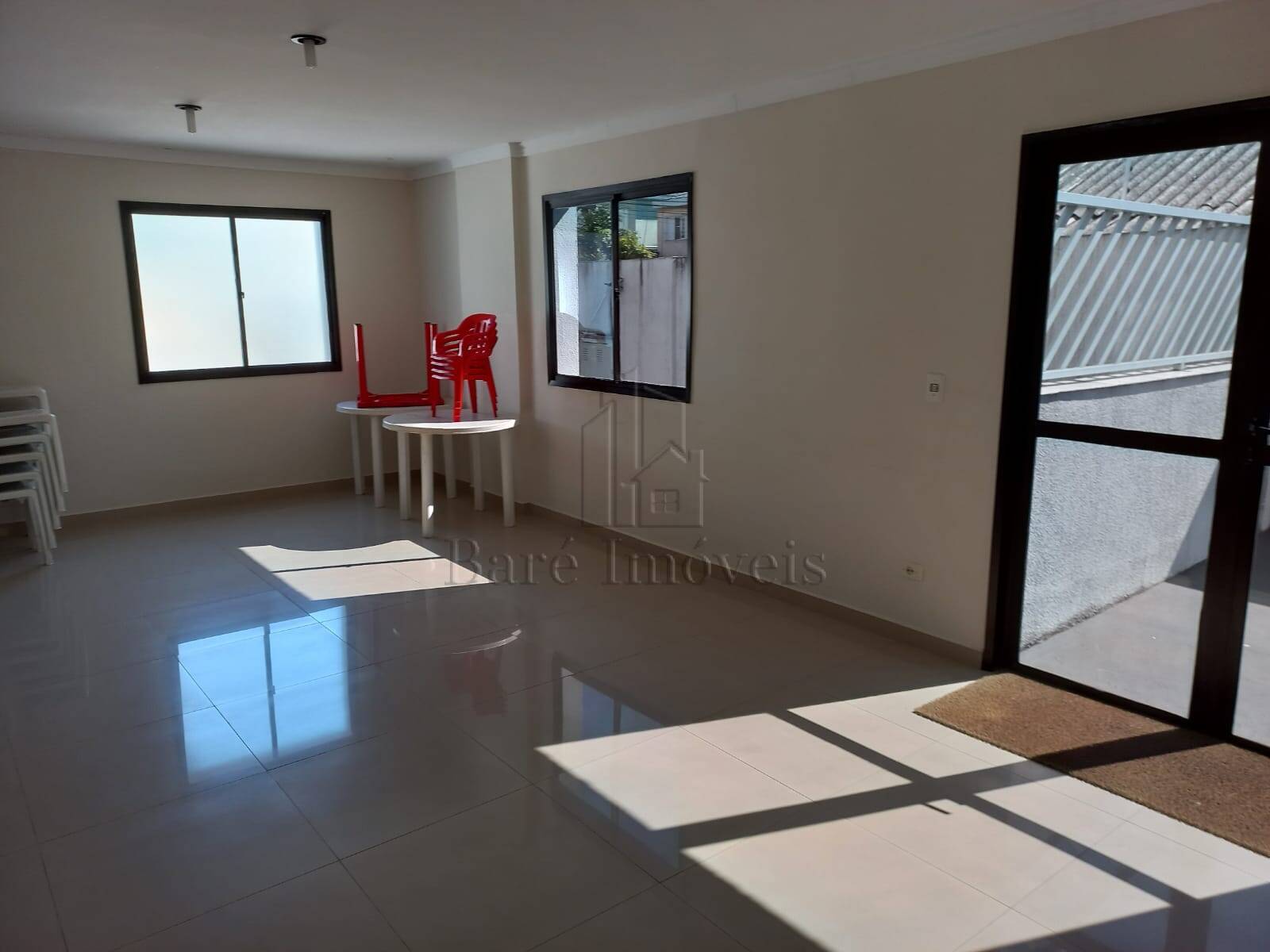 Apartamento à venda com 2 quartos, 55m² - Foto 43