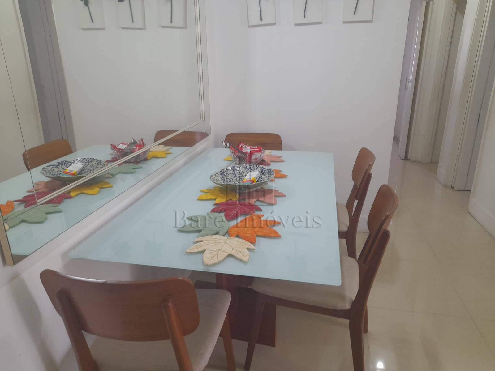 Apartamento à venda com 3 quartos, 69m² - Foto 2