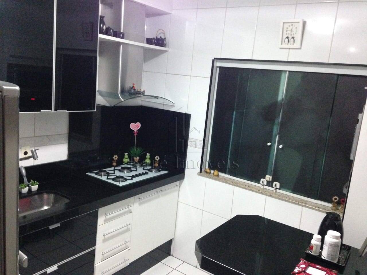 Sobrado à venda com 3 quartos, 190m² - Foto 17